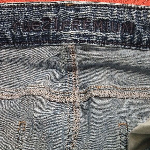 Rue21 Men's Graphic  Skinny Supreme Flex Black Jeans 32/32 - Picture 13 of 15